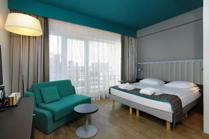 اتاق استاندارد با تخت بزرگ برای معلولان, Hampton Inn Ft. Lauderdale Airport North Cruise Port