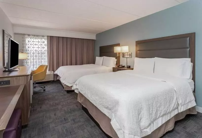 ２ダブルベッドのスタンダードルーム, Hampton Inn Groton