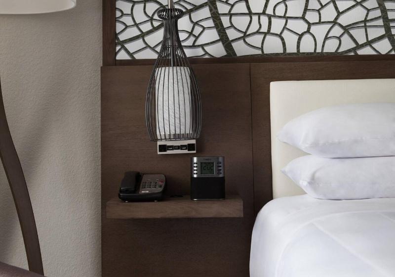 带大床的标准间, Hampton Inn Havelock