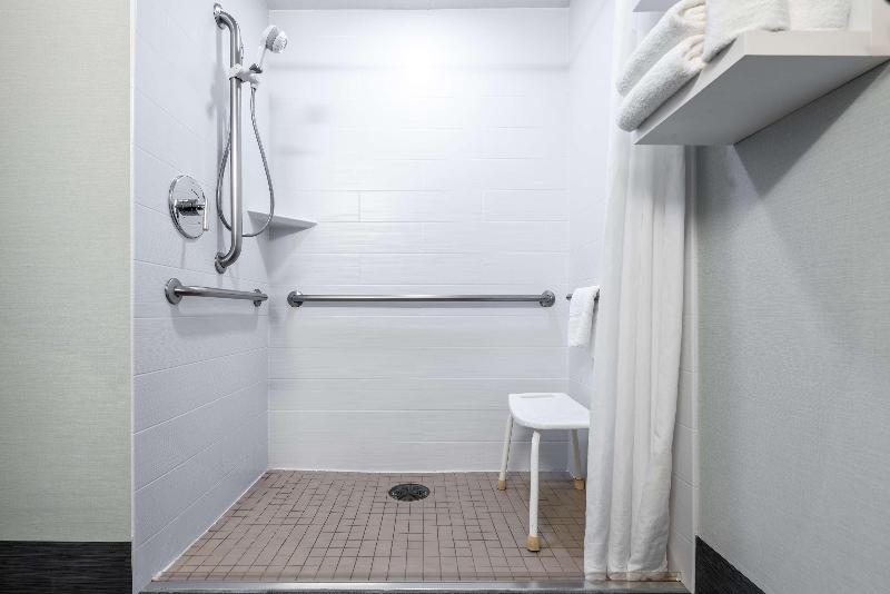 غرفة قياسية سرير كينج, Hampton Inn Kansas Citylee S Summit