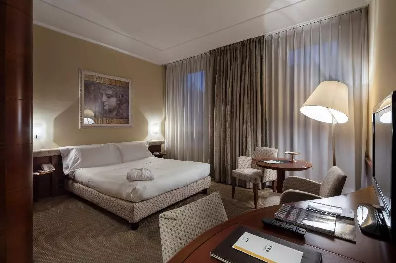 キングサイズベッドのスイートルーム, Hampton Inn Lancaster
