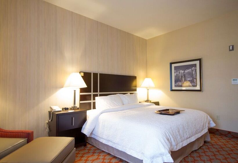 スタンダードルーム, Hampton Inn Marshall