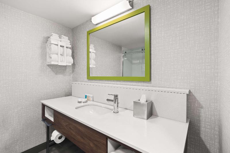 Стандартный Номер Кровать Кинг, Hampton Inn Seekonk