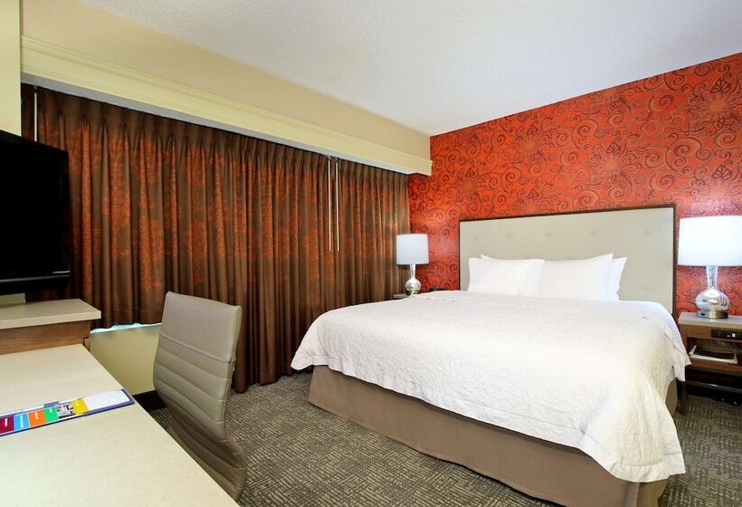 جناح, Hampton Inn & Suites Columbusdowntown