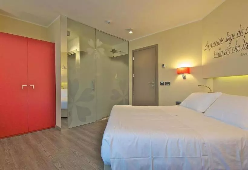 Superior-huone, Harmony Suite