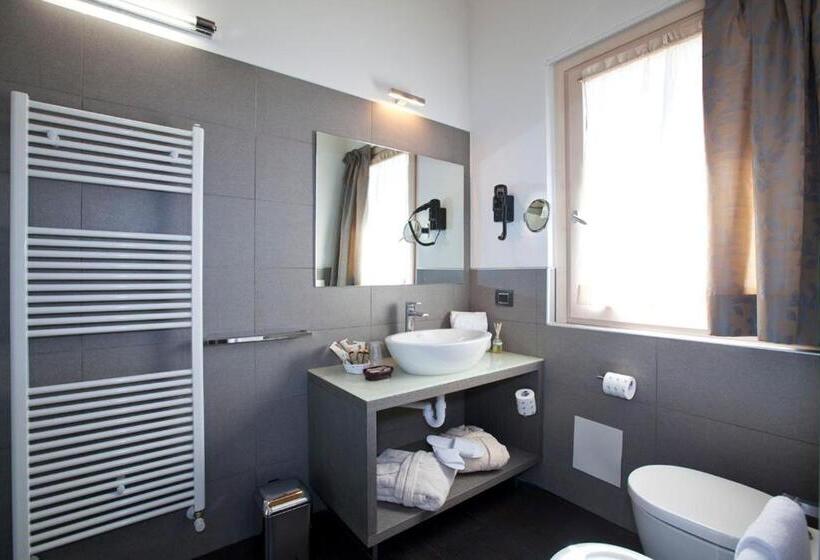 جناح مطلّ علي الجبل, Harmony Suite