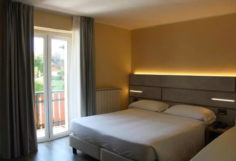 Superior Yhden Hengen Huone, Harmony Suite