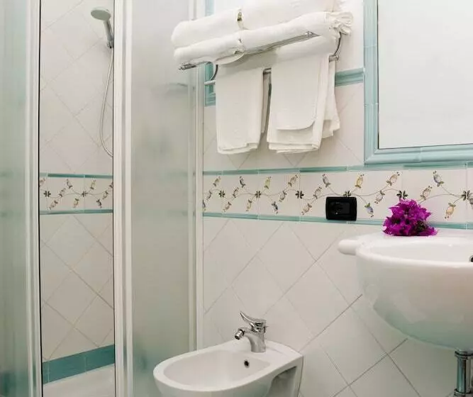 اتاق استاندارد, Mira Spiaggia