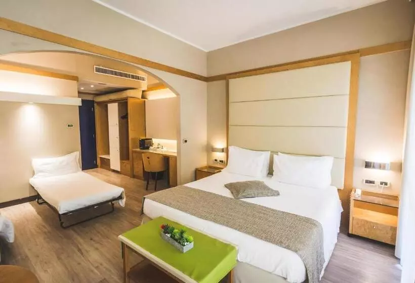 اتاق خانوادگی, Park Hotel Ai Pini & Restaurant Ai Pini