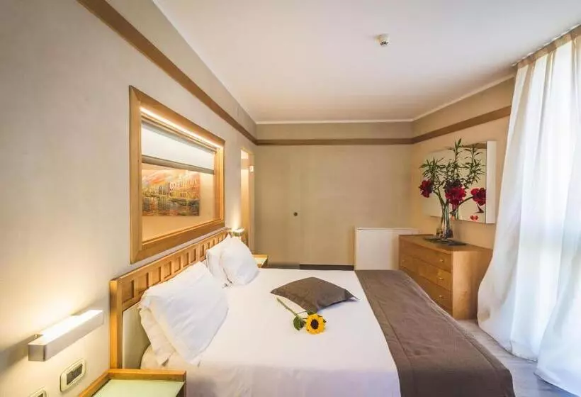 سوئیت با وان آب گرم, Park Hotel Ai Pini & Restaurant Ai Pini
