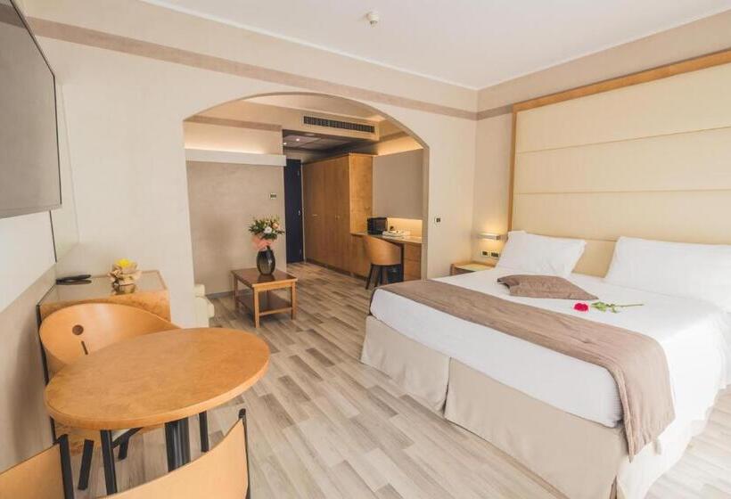 월풀욕조 주니어 스위트, Park Hotel Ai Pini & Restaurant Ai Pini