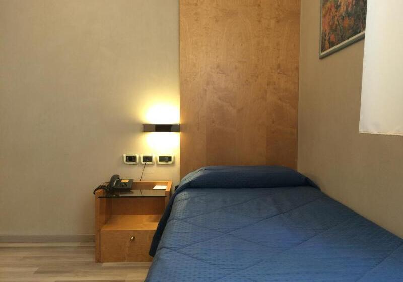 스탠다드 싱글 룸, Park Hotel Ai Pini & Restaurant Ai Pini