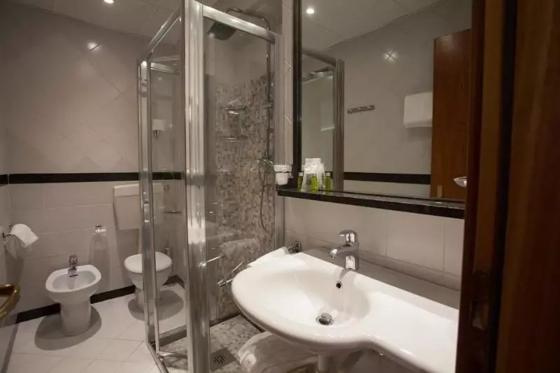 اتاق استاندارد, Park Hotel Ai Pini & Restaurant Ai Pini