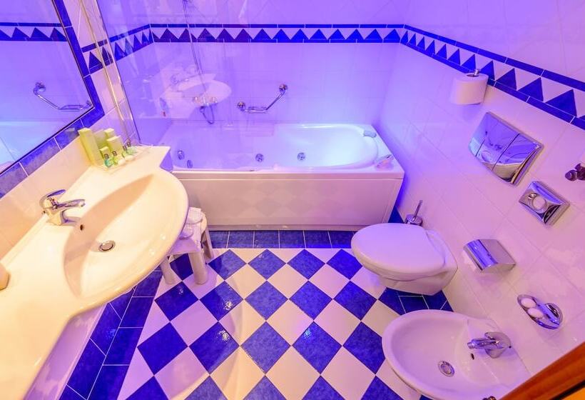 자쿠지 스위트, Park Hotel Ai Pini & Restaurant Ai Pini