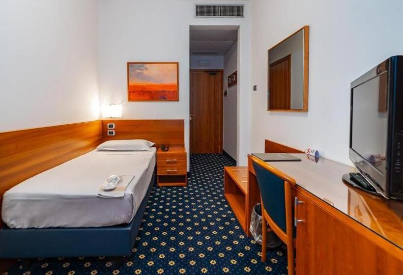 スタンダードシングルルーム, Prealpi