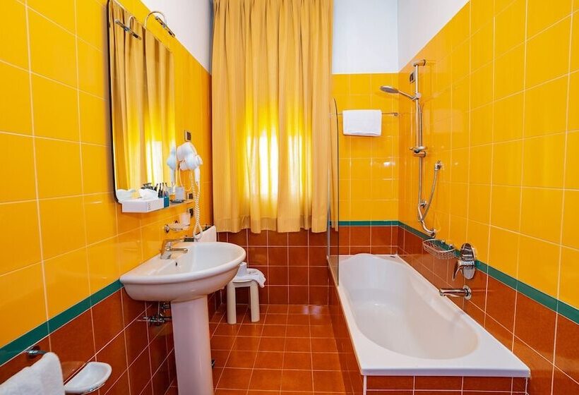 スタンダードルーム, Prealpi