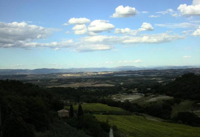 景色の見えるトリプルスタンダードルーム, Sangallo