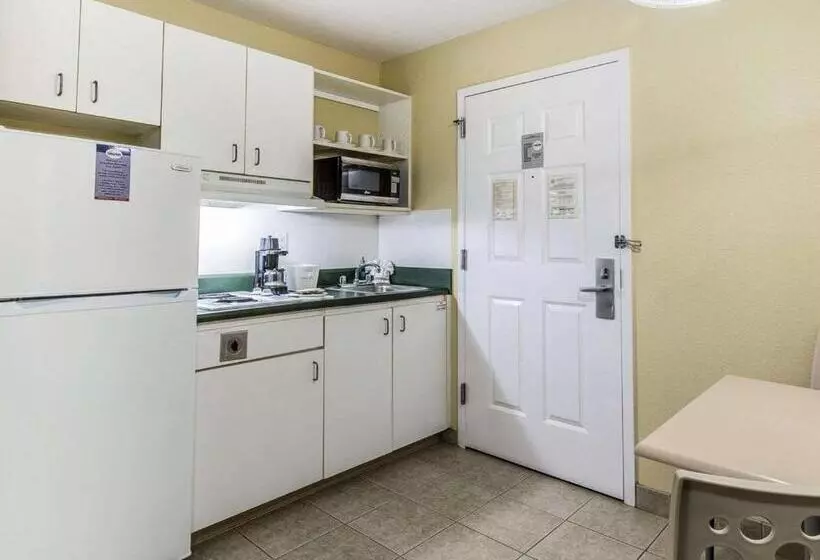 اتاق استاندارد با 2 تخت دوبل, Suburban Studios Fort Myers Cape Coral