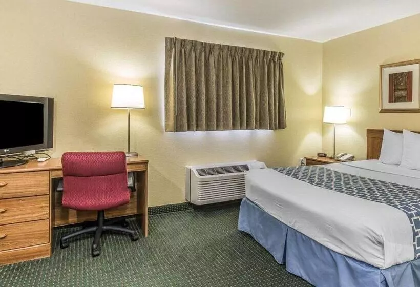 اتاق استاندارد, Suburban Studios Fort Myers Cape Coral