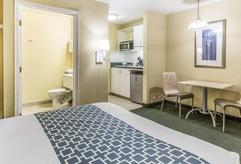 اتاق استاندارد, Suburban Studios Fort Myers Cape Coral