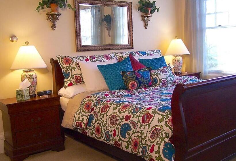 キングサイズベッドのスタンダードルーム, Lyndon House Bed & Breakfast