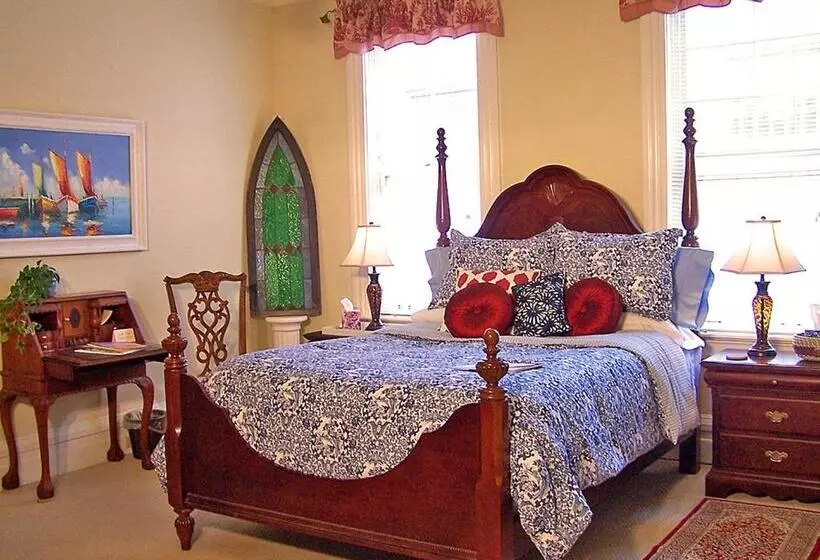 اتاق کلاسیک, Lyndon House Bed & Breakfast