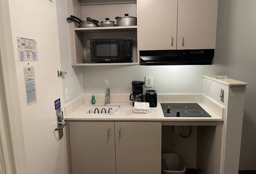 豪华房间, Motel 6 Richmond