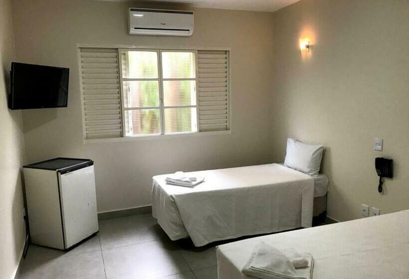 经济房, Avare Plaza Slim