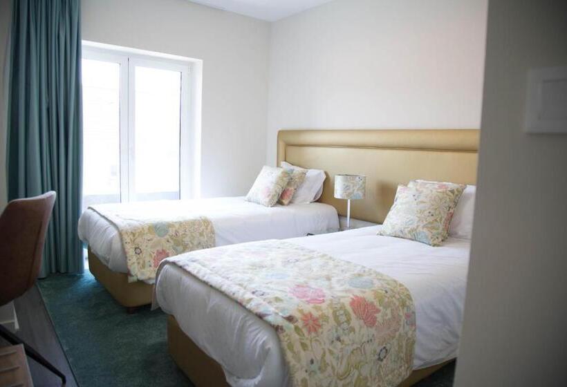 غرفة قياسية, Tomás Guest House
