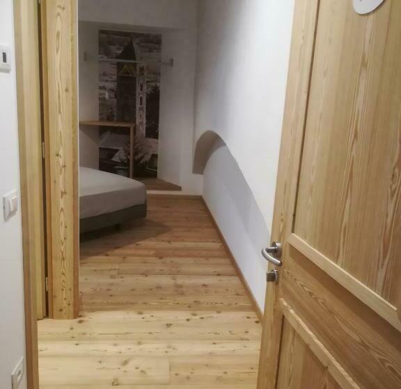 Номер Стандарт, Albrici