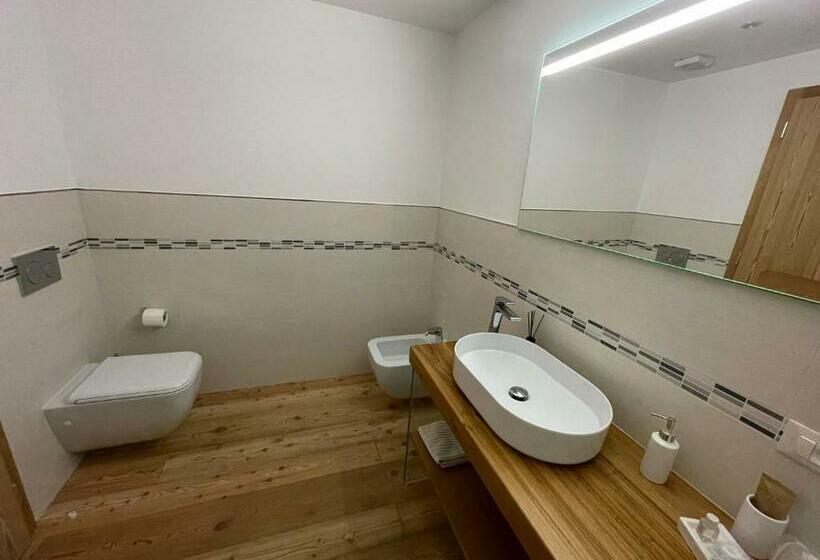 Номер Стандарт Трехместный, Albrici
