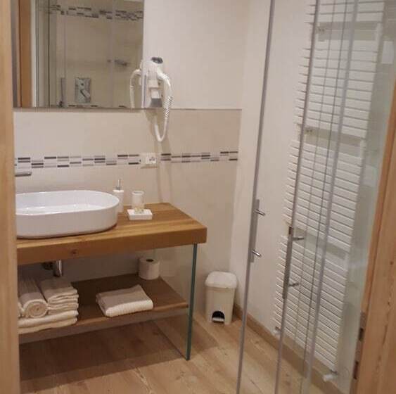 Номер Стандарт Трехместный, Albrici