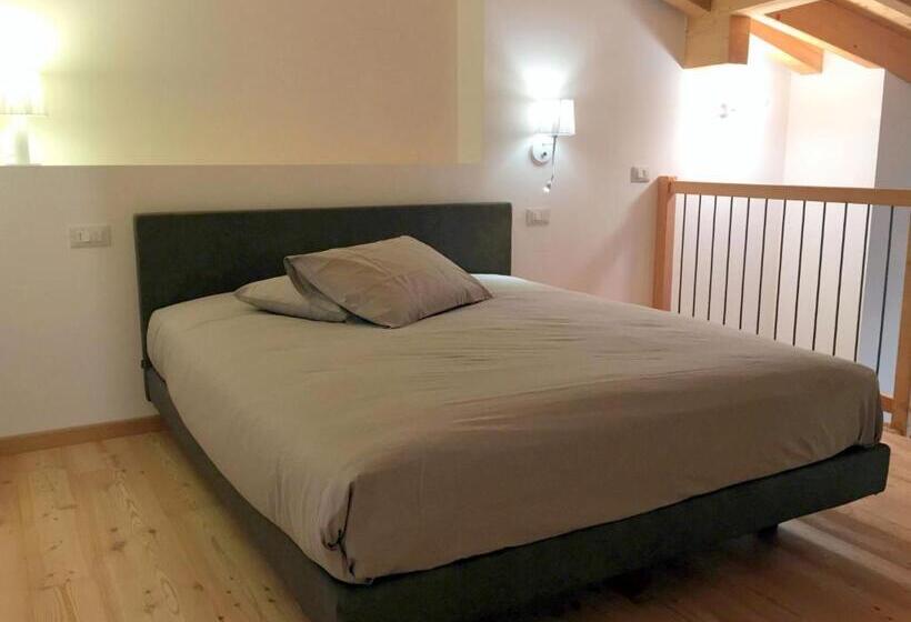 Номер Дюплекс, Albrici