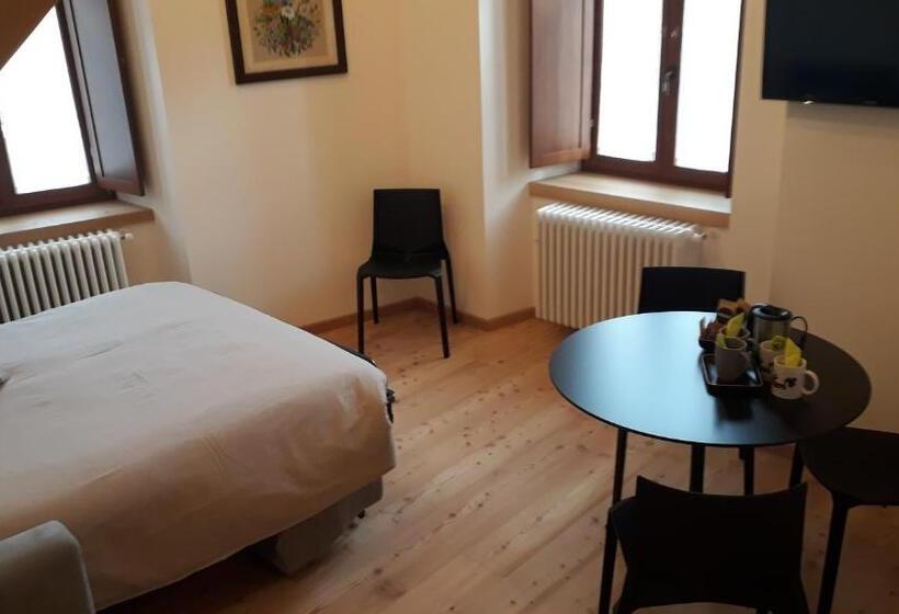 Номер Дюплекс, Albrici