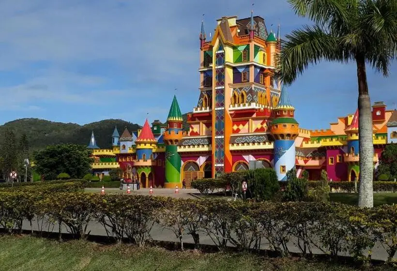 استودیو استاندارد با بالکن, Apart Pousada Penhaflat Studio A 700 M Do Parque