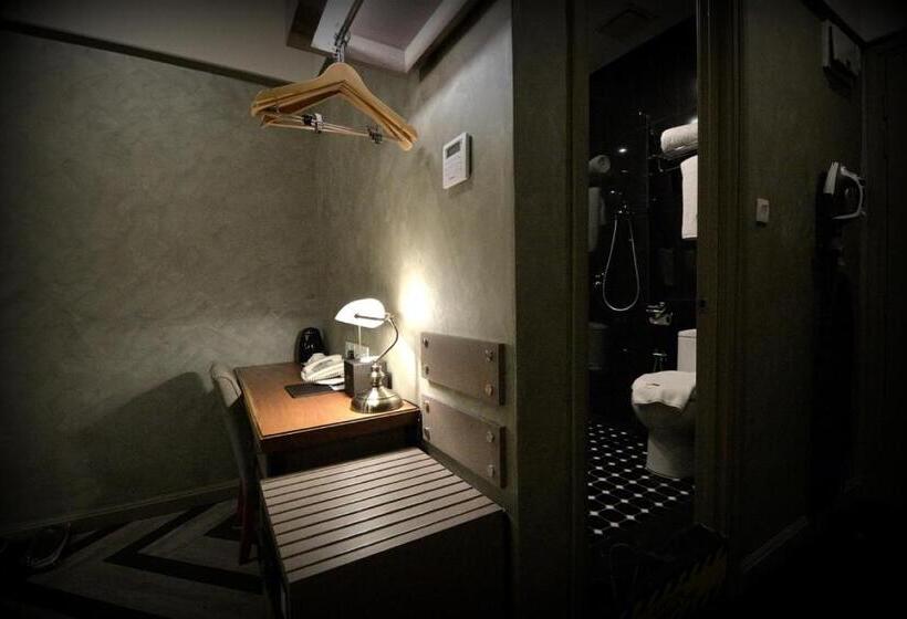 غرفة بريميوم, 1969 Ipoh Garden