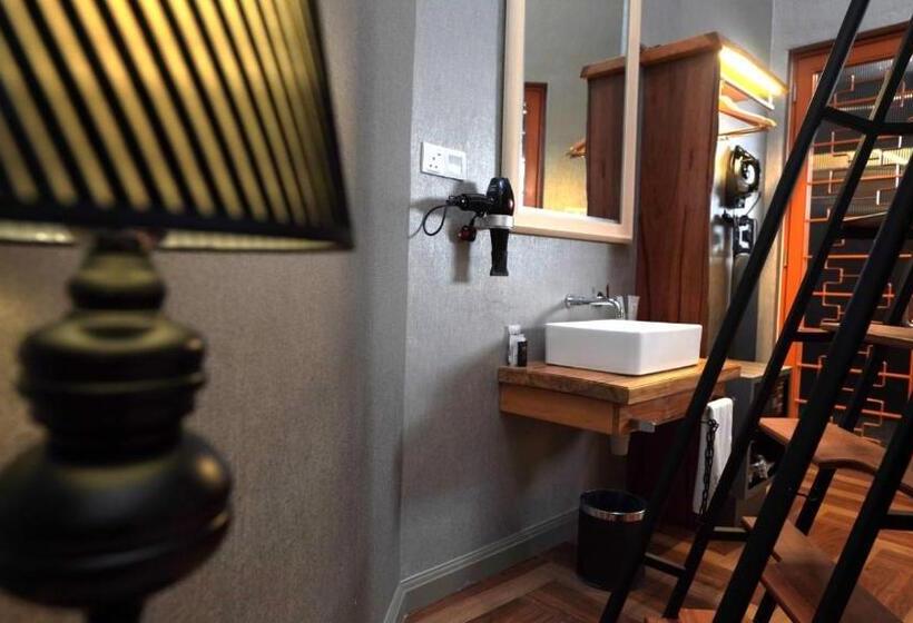 غرفة قياسية, 1969 Ipoh Garden