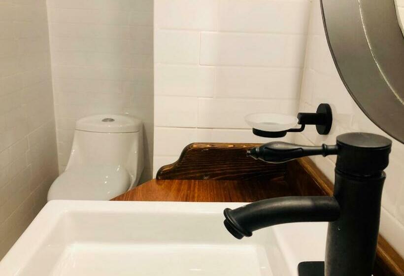 سوئیت با بالکن, Boutique Casa De Las Manrique