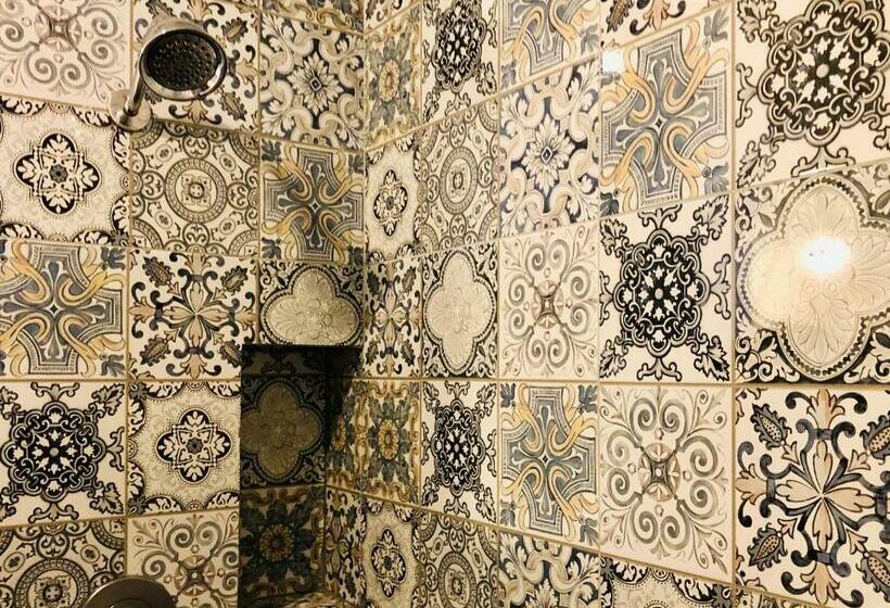 سوئیت با بالکن, Boutique Casa De Las Manrique