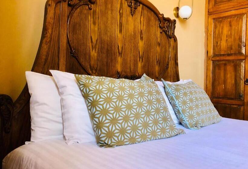 سوئیت با بالکن, Boutique Casa De Las Manrique