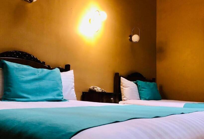 سوییت, Boutique Casa De Las Manrique