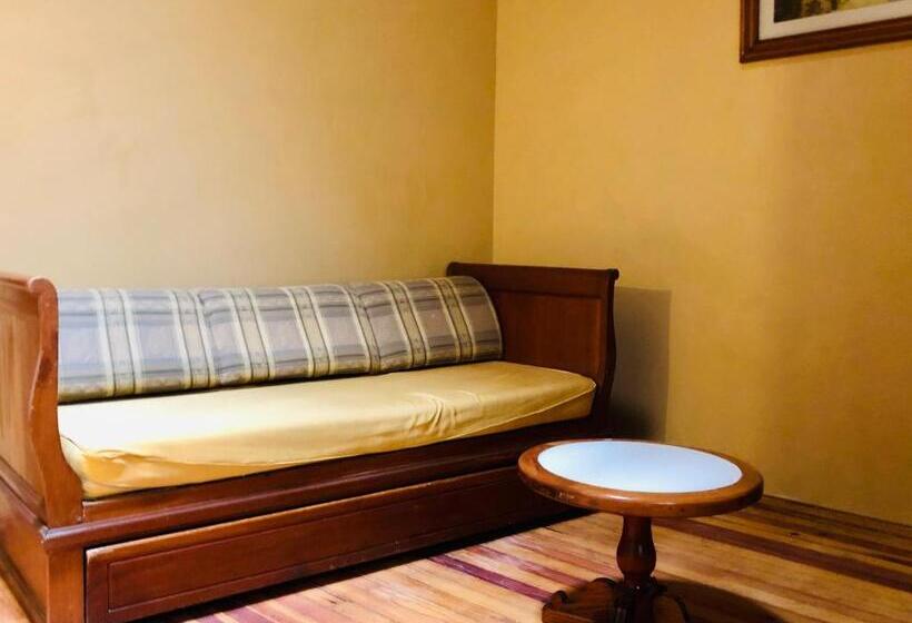 سوییت, Boutique Casa De Las Manrique