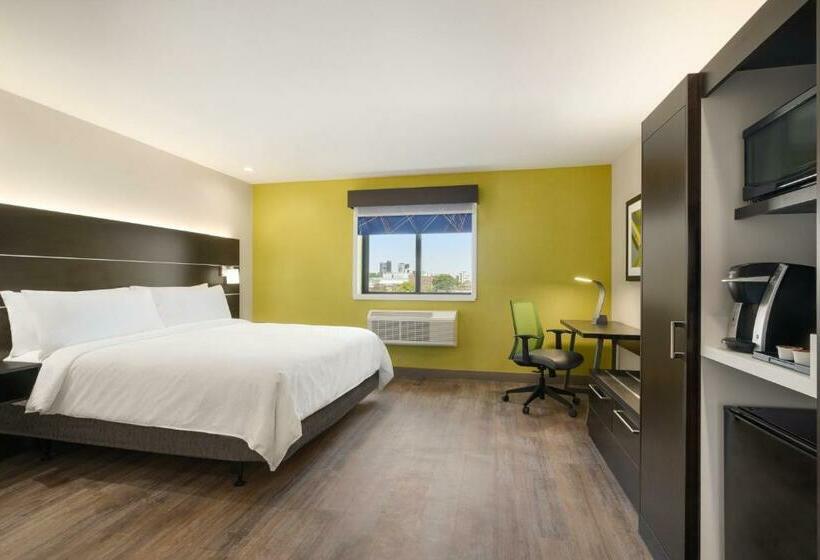 장애인을 위한 킹사이즈 침대 스탠다드 룸, Holiday Inn Express   Jamaica   Jfk Airtrain   Nyc, An Ihg