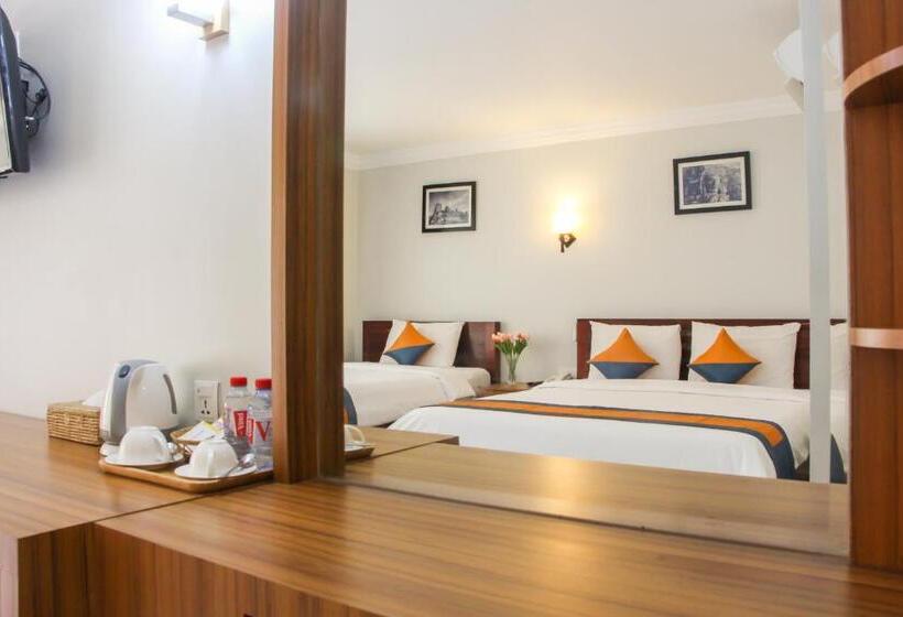 ファミリールーム, Ratana Angkor