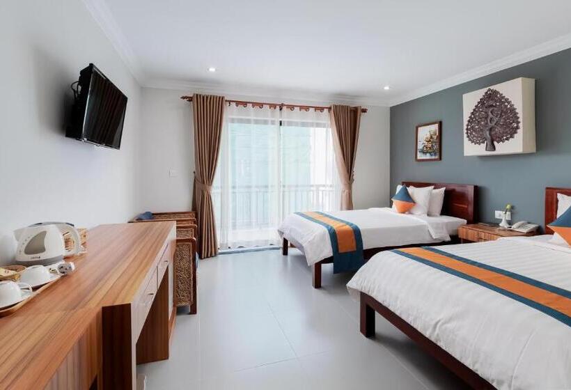 ファミリールーム, Ratana Angkor