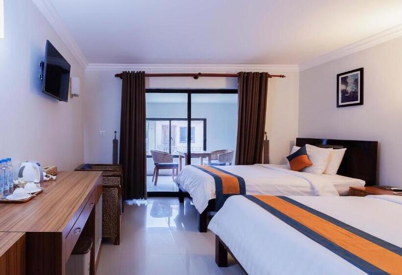 ファミリールーム, Ratana Angkor