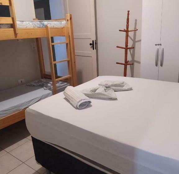 デラックスの４人部屋, Mandala Hostel Maragogi Oficial