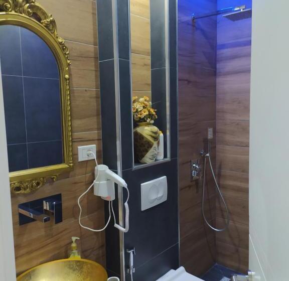 패밀리 룸, Guest House Kondili