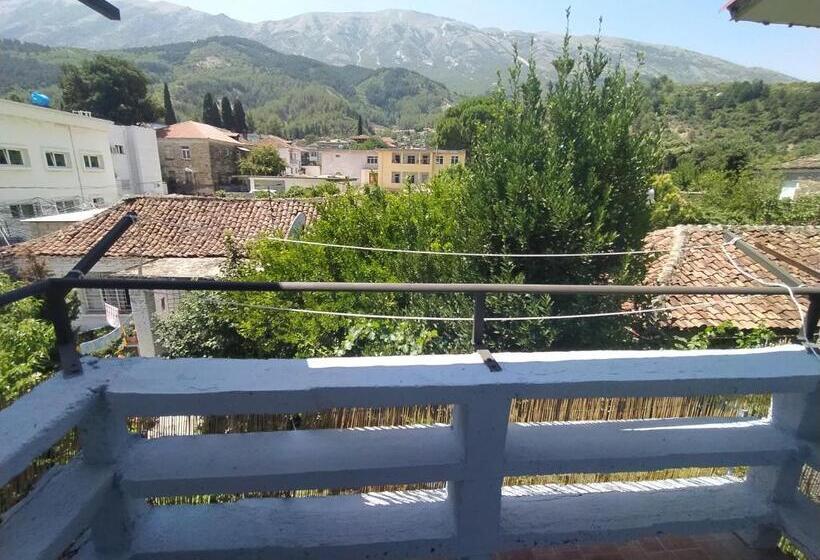 스탠다드 발코니 룸, Guest House Kondili