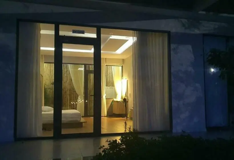 اتاق استاندارد با تخت بزرگ, Rooster Mekong Garden & Villas